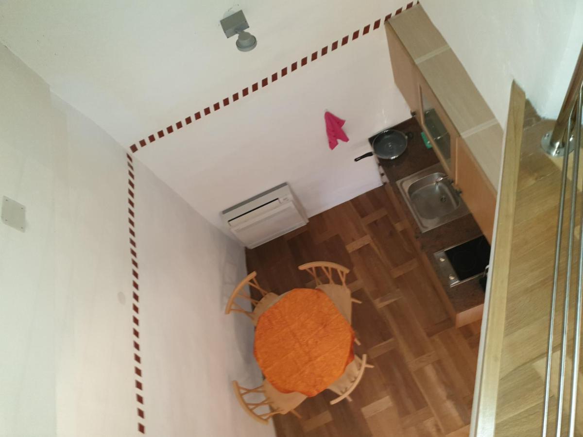 Smartnook Rooms And Apartment Kültér fotó
