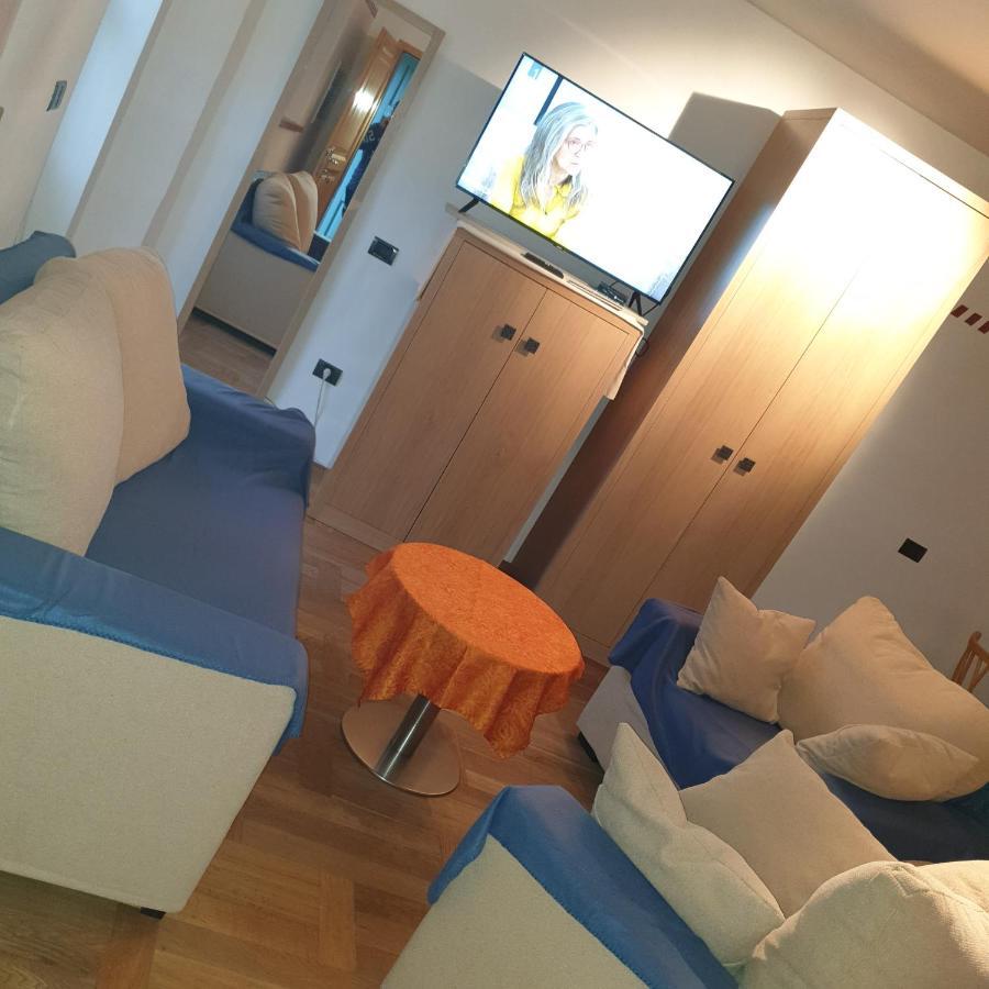 Smartnook Rooms And Apartment Kültér fotó