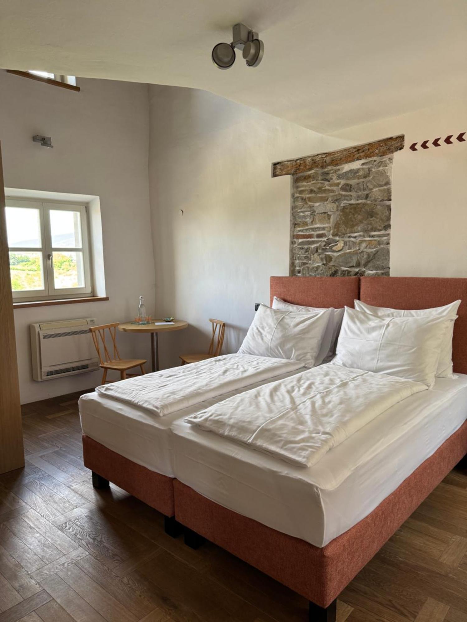 Smartnook Rooms And Apartment Kültér fotó